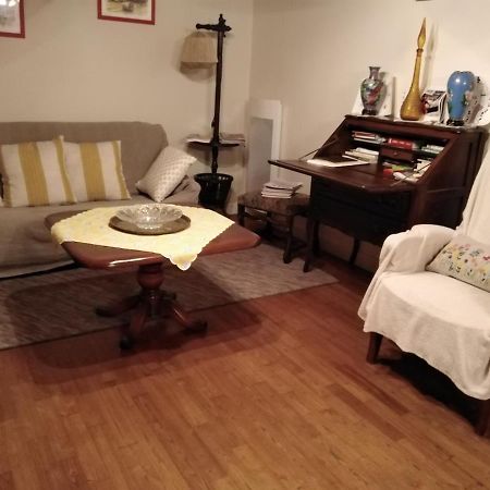 Maison familiale Voutezac Bagian luar foto
